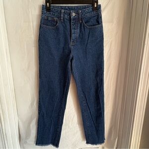 J Galt Shanghai Button Fly Mom Jeans Size Small Cropped Raw‎ Hem Cotton Denim